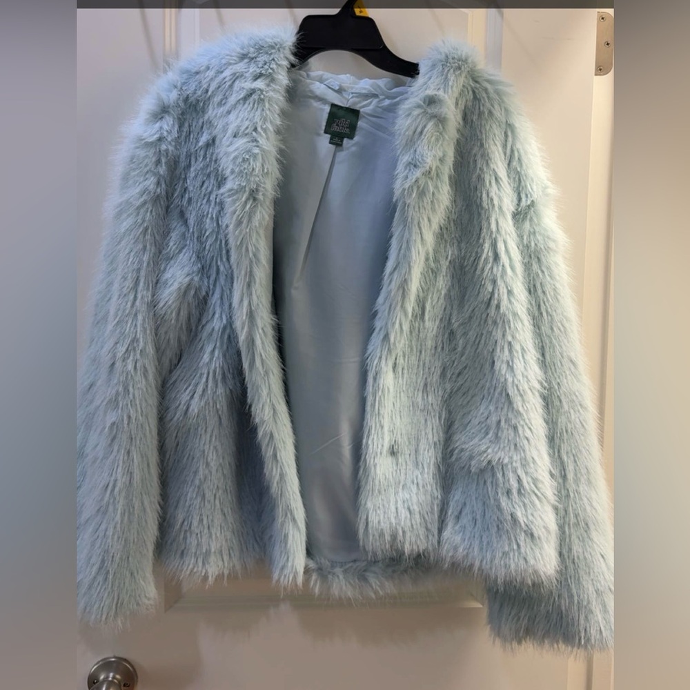 Women’s short faux fur jacket